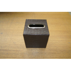 Kleenexbox hoch croco schwarz Metallöffnung